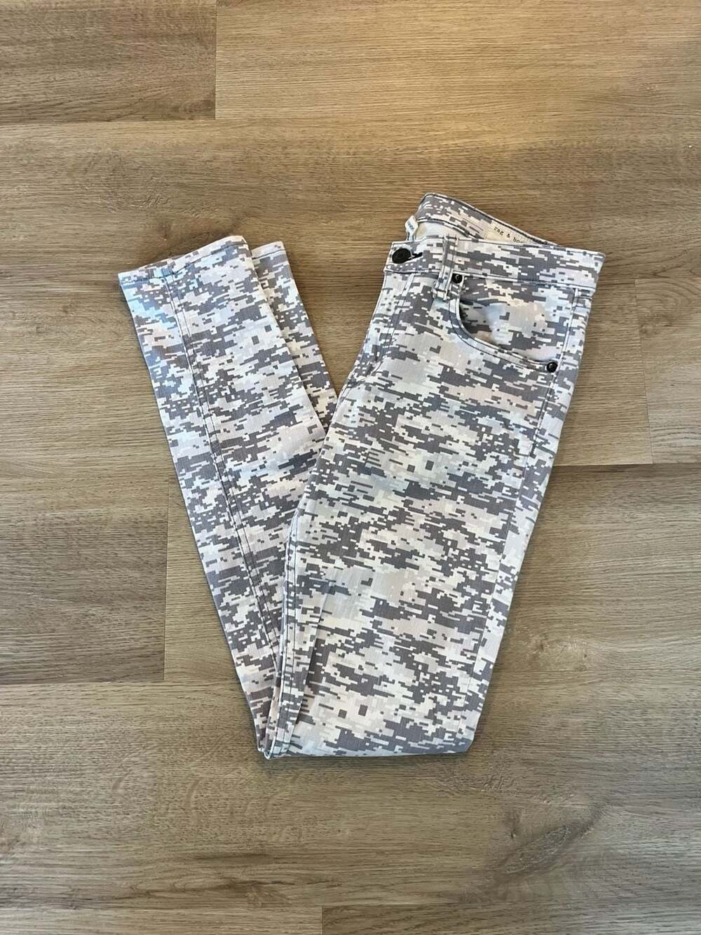 Rag & Bone, Skinny Jeans, Grey/White Camo Digital Camouflage Denim,28